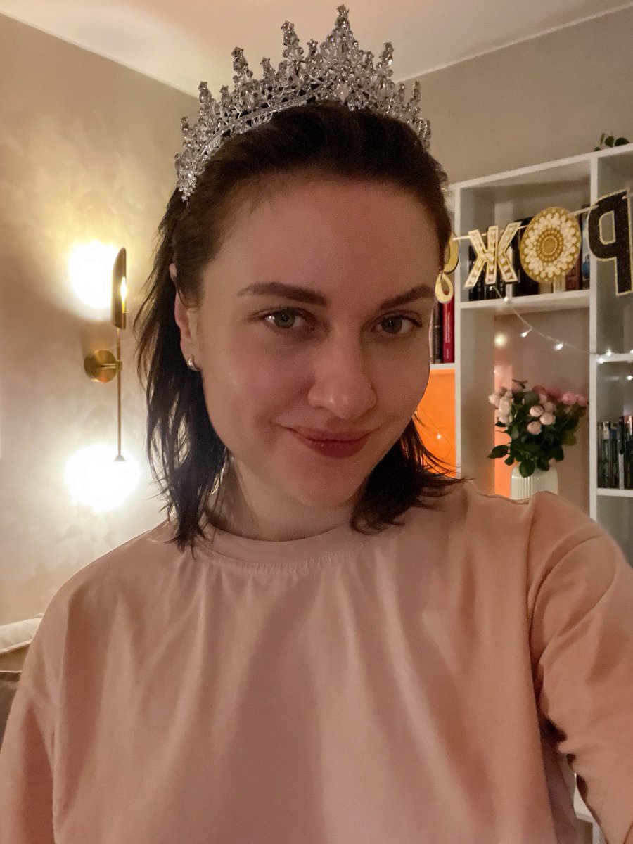 Чокопаинька tweet media