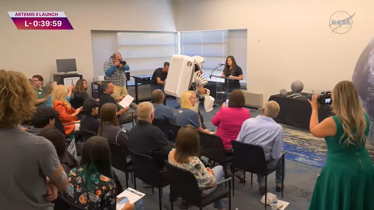 Labroots Space & Astronomy tweet media