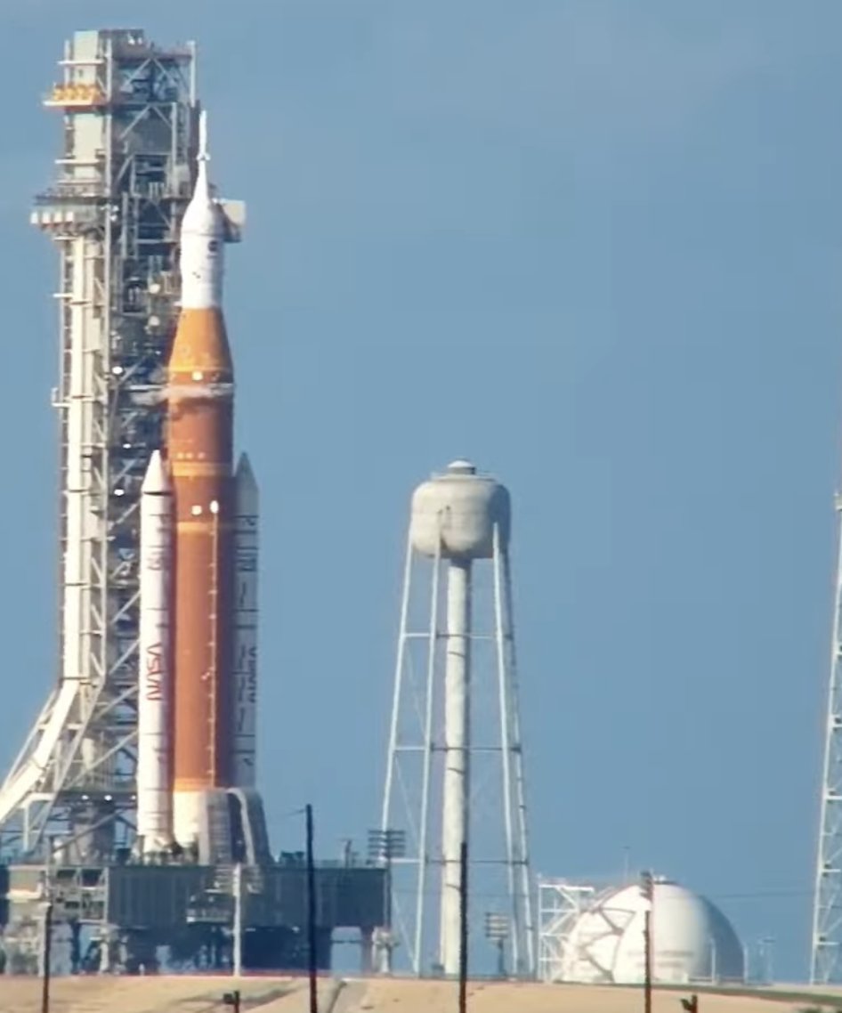 Daniel Marín tweet media