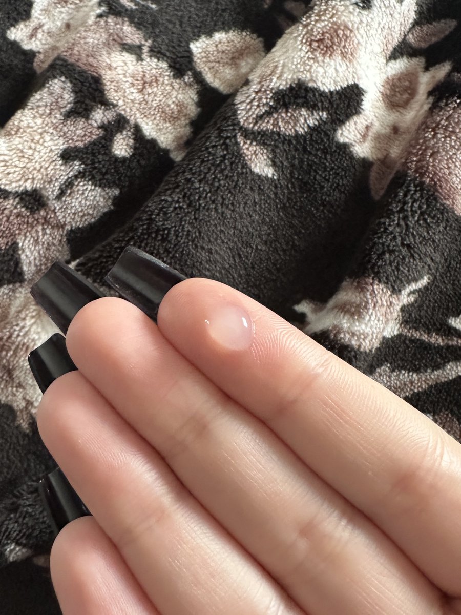 𓄄 ⚢ tweet media