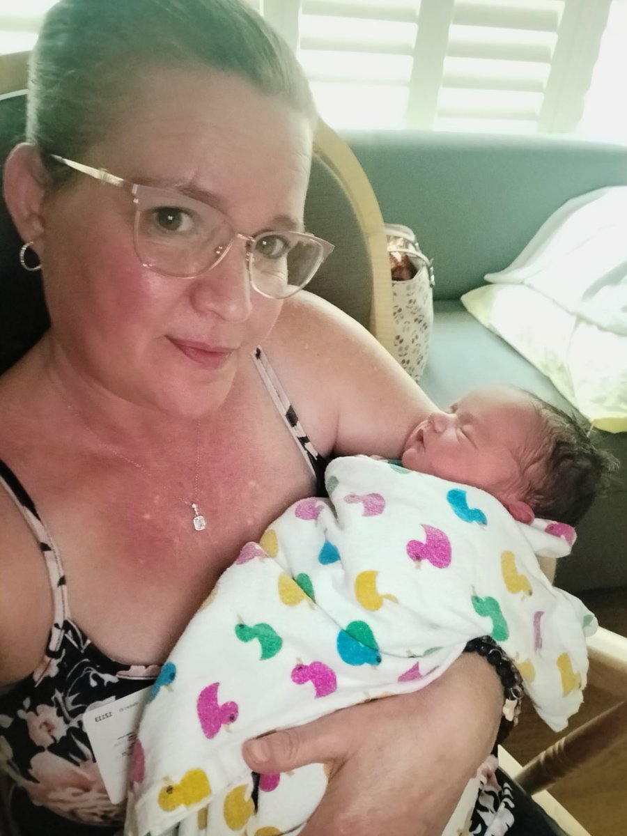 xnormalxoxo 💜ᒪᗩᑎᗪ Oᖴ ᗷᖇᑌTᗩᒪITY🖤 tweet media