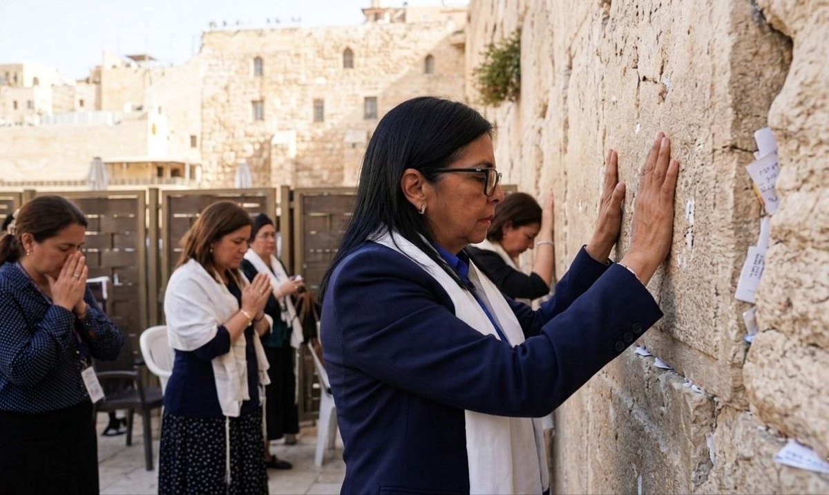 John P. Acquaviva tweet media