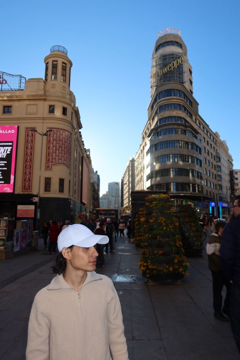 danielromerov17's tweet photo. Spring in Madrid. 🇪🇸 https://t.co/nw9tMvrtCL
