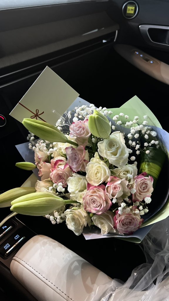 R ✧₊˚ ⊹ tweet media