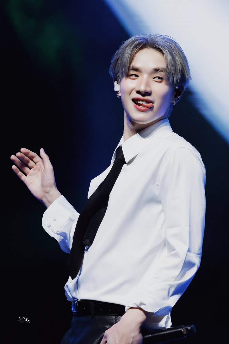 𝟎𝟑%♡ tweet media