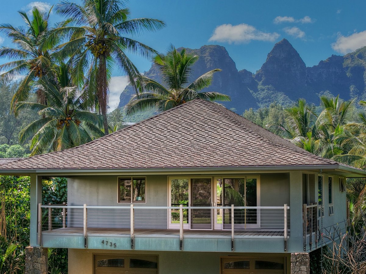 Hawaiʻi Life tweet media