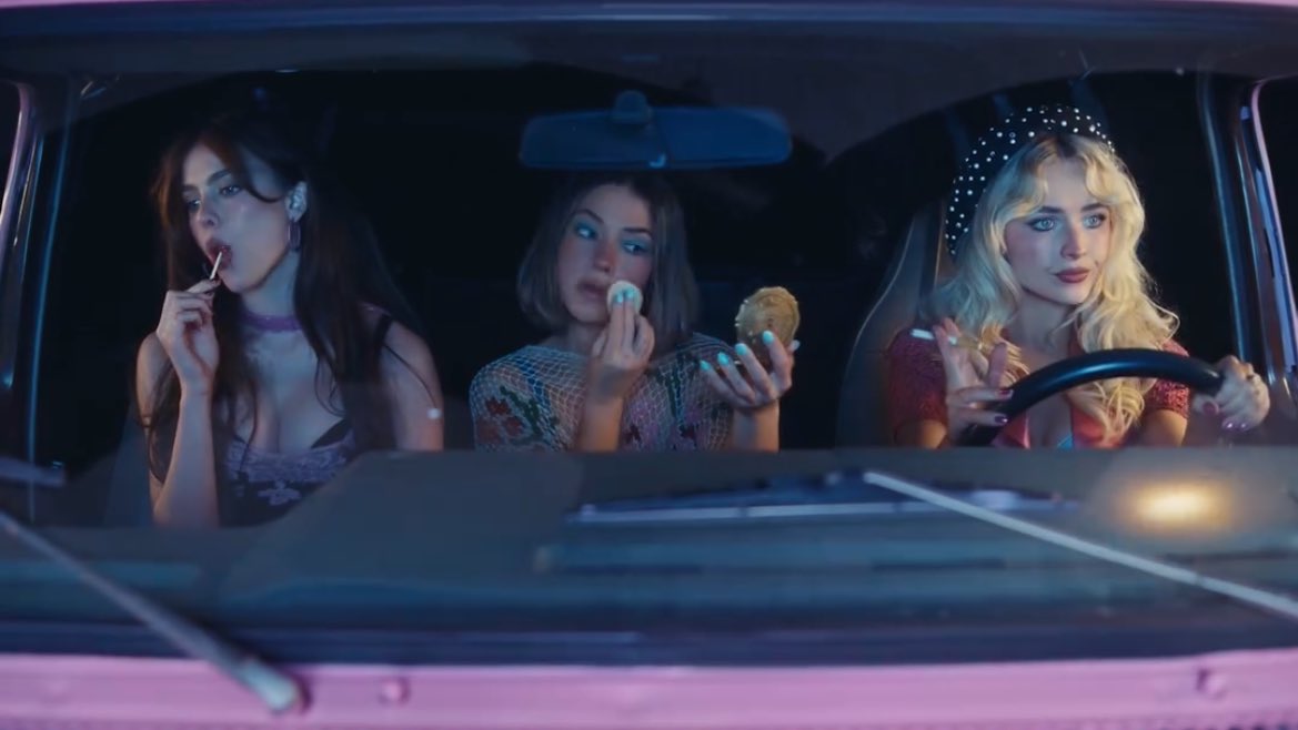 Updates Sabrina Brasil 🐾 tweet media