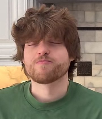 day 🪐 tweet media