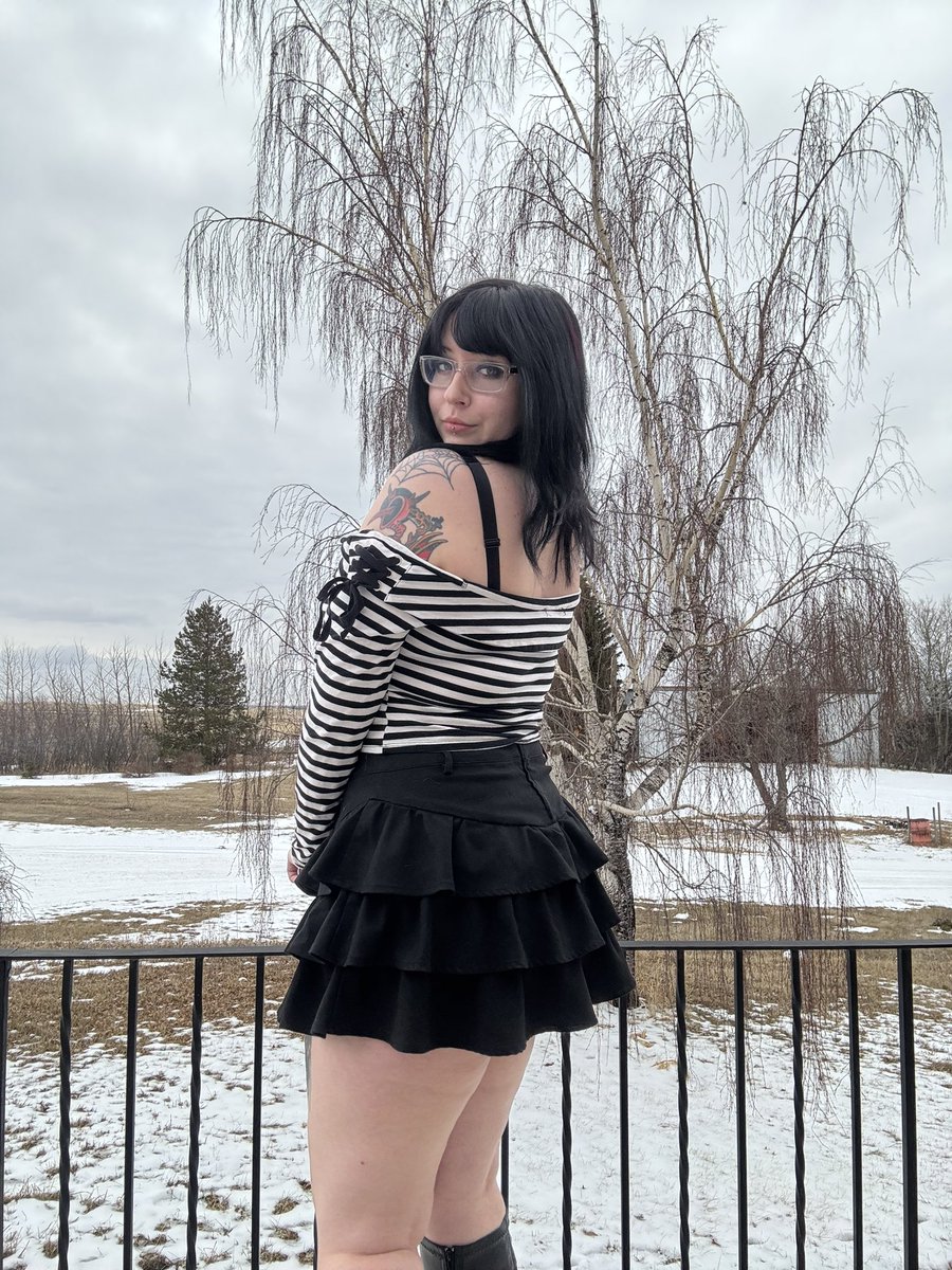 Cute fit and new boots :33