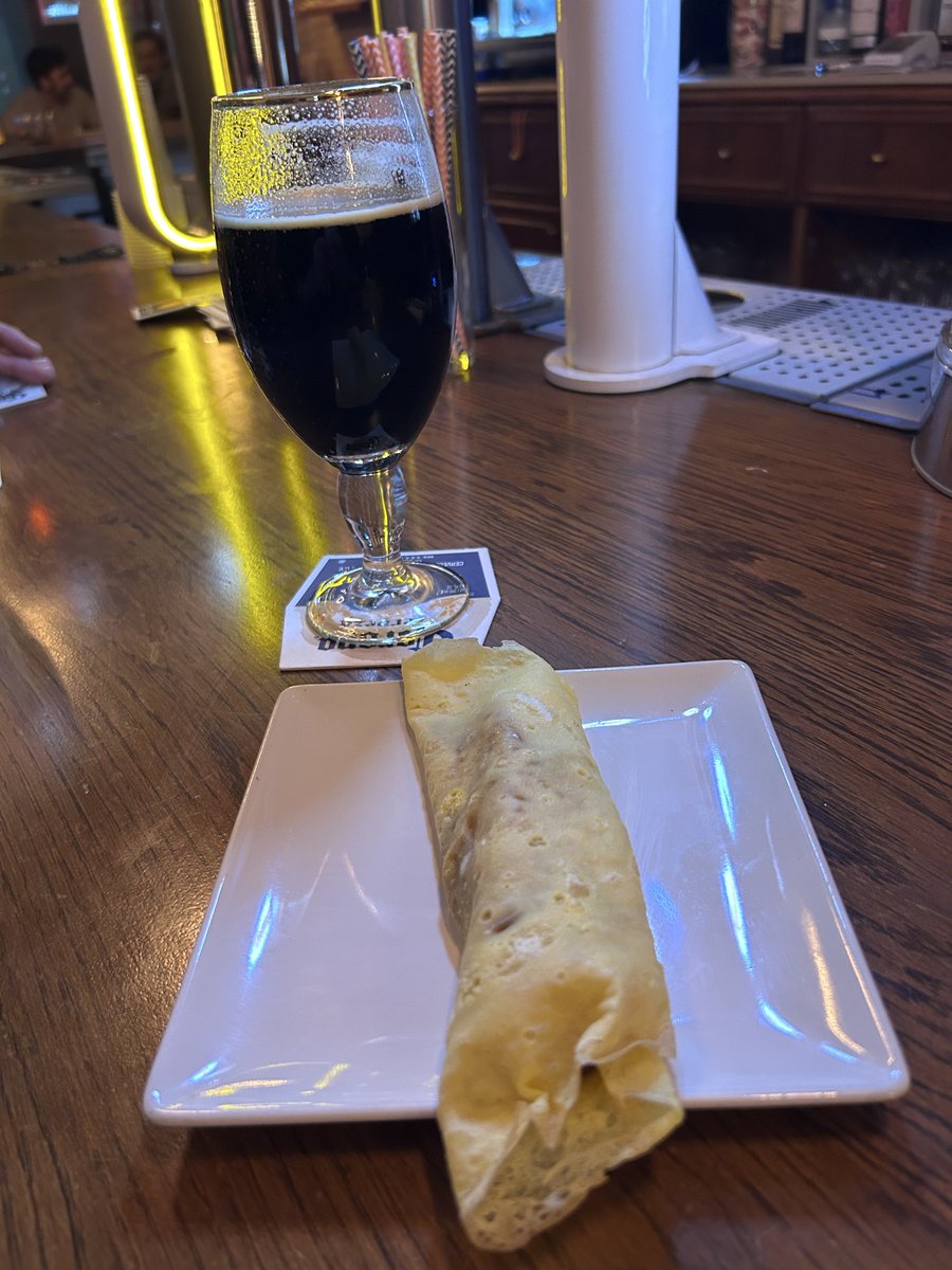 Esperanza (nombre real: ILEANA) tweet media