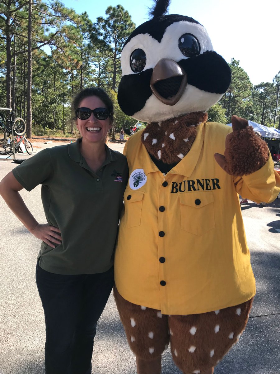 AHSNCState's tweet image. 🔥🌎 This #EarthMonth, neighbors are working together to bring “good fire” back to the land.

Prescribed Burn Associations help landowners safely use fire to reduce wildfire risk and restore ecosystems.

Learn more: ow.ly/AHaF50YBXo7

#NCStateExtension #ThinkAndDo