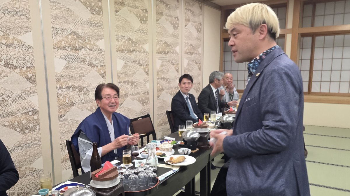 マジシャン コンプレッサー tweet media