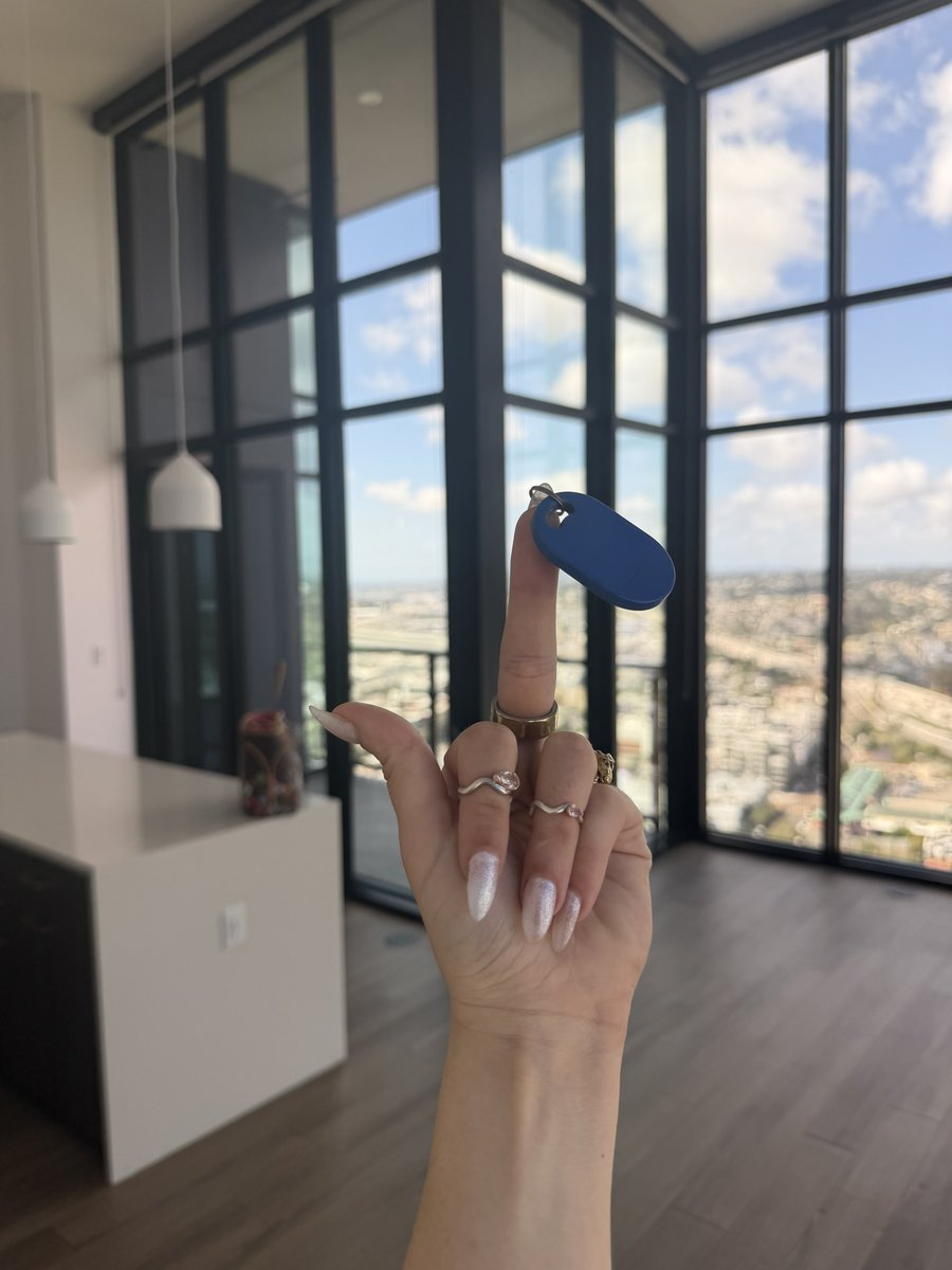 Bratty Bailey tweet media