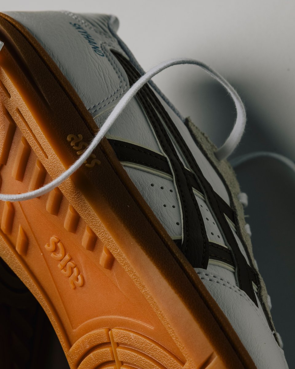 ShopNiceKicks.com tweet media