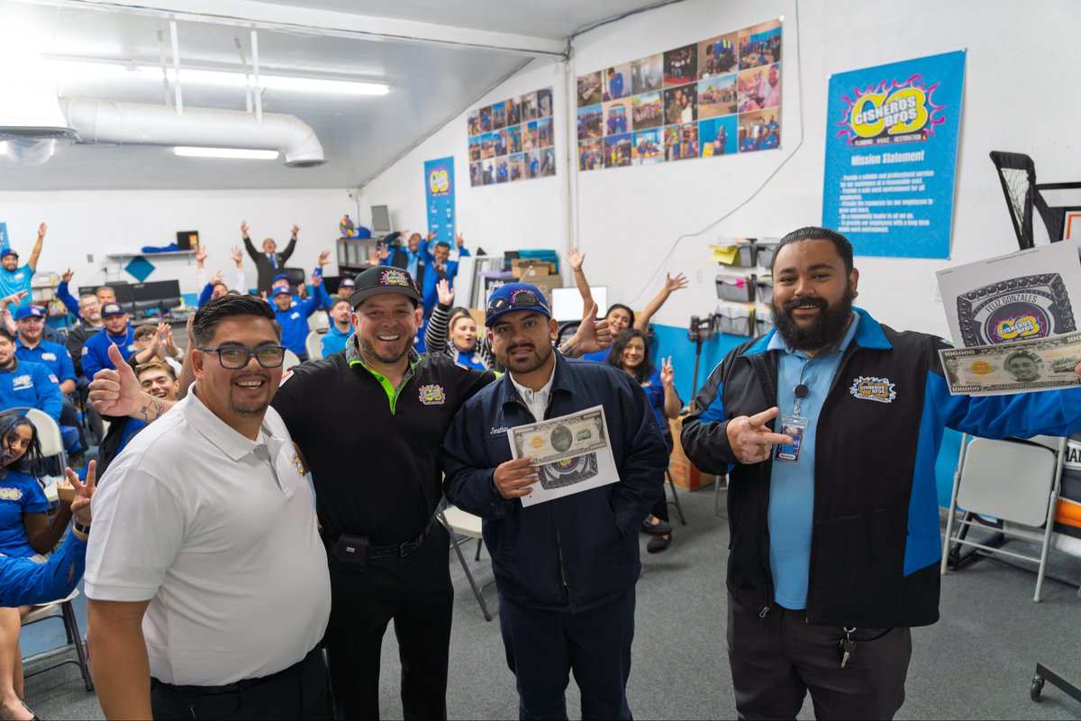 855GOTCLOG's tweet photo. Nothing beats having the crew together for our March meeting! 🥳
Big congrats to our Employees of the Month: JB and Feliz from Plumbing! 🛠️
We also made a rare exception for supervisor Abraham—his incredible work earned him a well-deserved win! 🏆✨ https://t.co/9l6w1PmfxQ