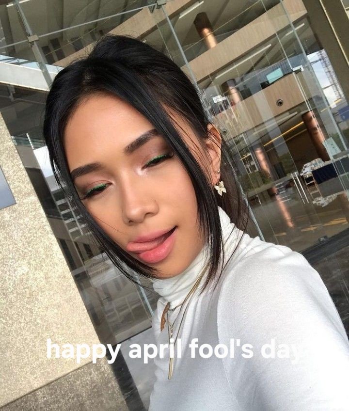 NIKI Charts 🐝 tweet media