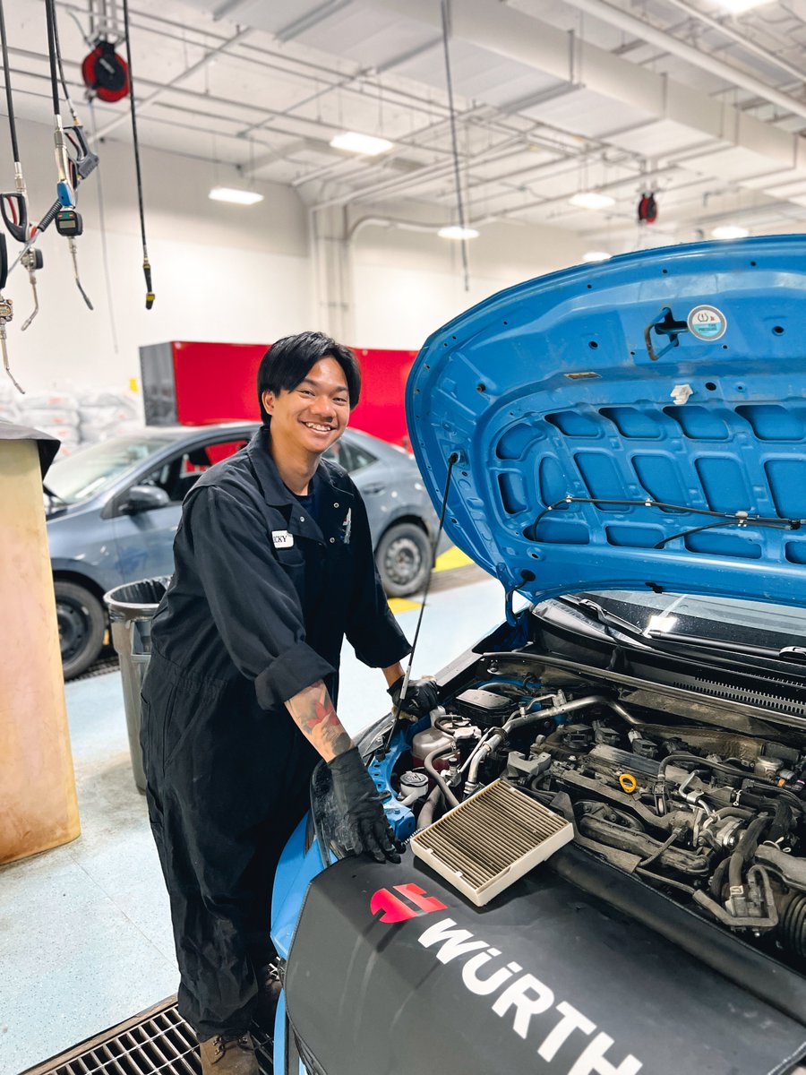 WEMToyota's tweet photo. Wishing our Toyota family a happy Easter weekend 🌷🐣

Please note our adjusted hours for Good Friday (April 3):
Parts &amp; Service: 9AM – 6PM
Sales: 9AM – 6PM
Valet Parking: 10AM – 3PM

We’ll return to regular hours for the rest of the long weekend. https://t.co/8JQp1hBXTS