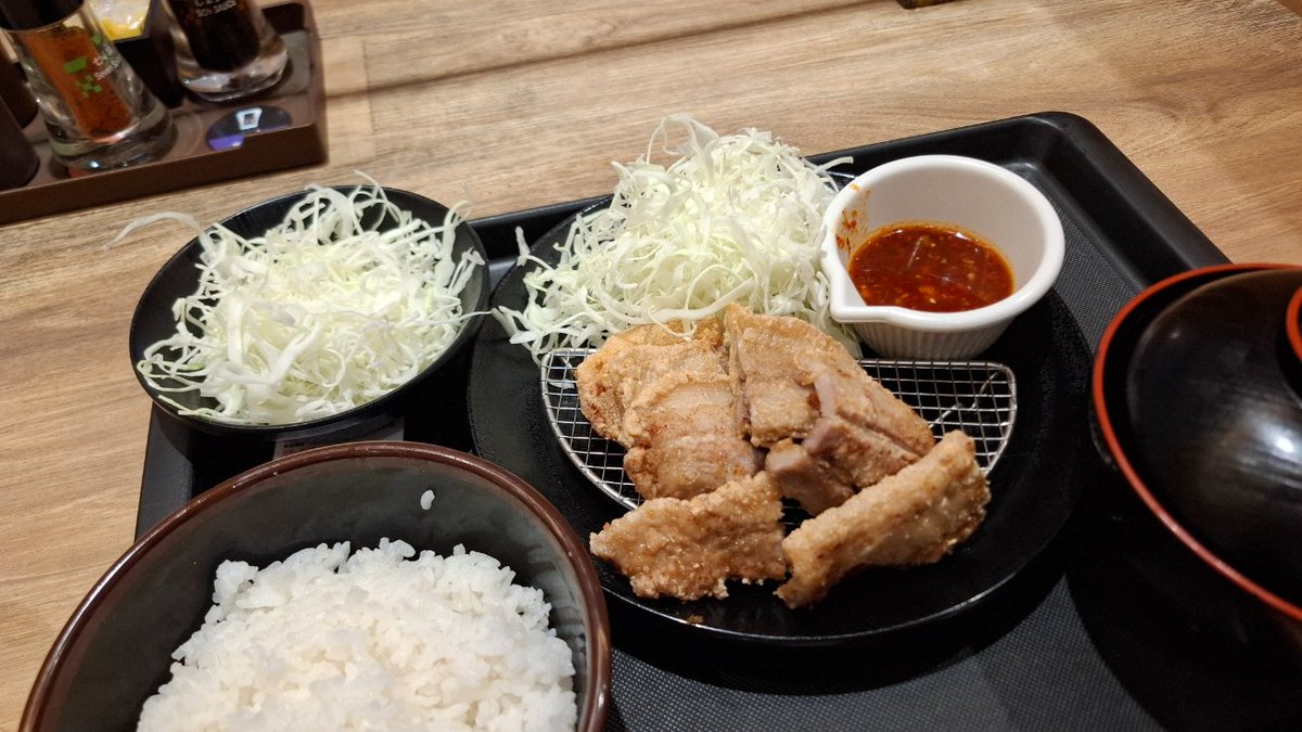 闇鍋はにわ tweet media