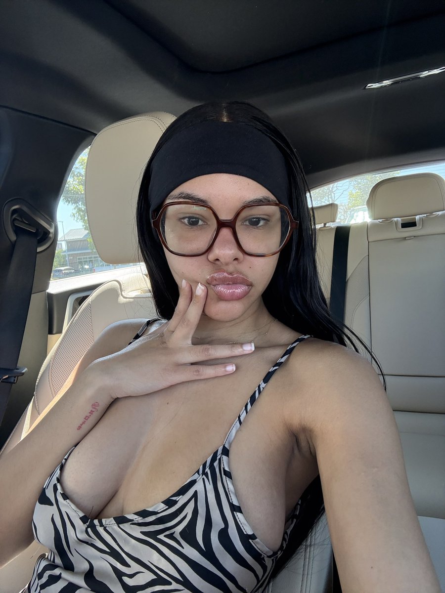 ravenxxx01918's tweet image. My birthday month😍 Ask for my prices now iykyk🙃😉
#Fresno #Madera #Mendota #Clovis #Reedley #Hanford #Lemoore #Tulare #Exeter #Visalia #Lindsay #Porterville #SanJoaquinValley #LostHills #Delano #Rosedale #Taft #559area #Bakersfield #Bakersfieldca #arvin