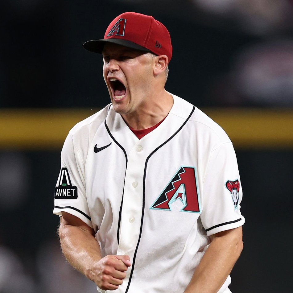 phxlogan's tweet image. The Diamondbacks bullpen this series:

Clarke: 2 IP | 1 H | 0 ER | 0 BB | 3 K
Hoffman: 2 IP | 0 H | 0 ER | 1 BB | 3 K
Sewald: 2 IP | 0 H | 0 ER | 0 BB | 4 K | 2 saves
Morillo: 1.1 IP | 0 H | 0 ER | 0 BB | 1 K
Loáisiga: 1 IP | 2 H | 0 ER | 0 BB | 1 save
Ginkel: 1 IP | 0 H | 0 ER |