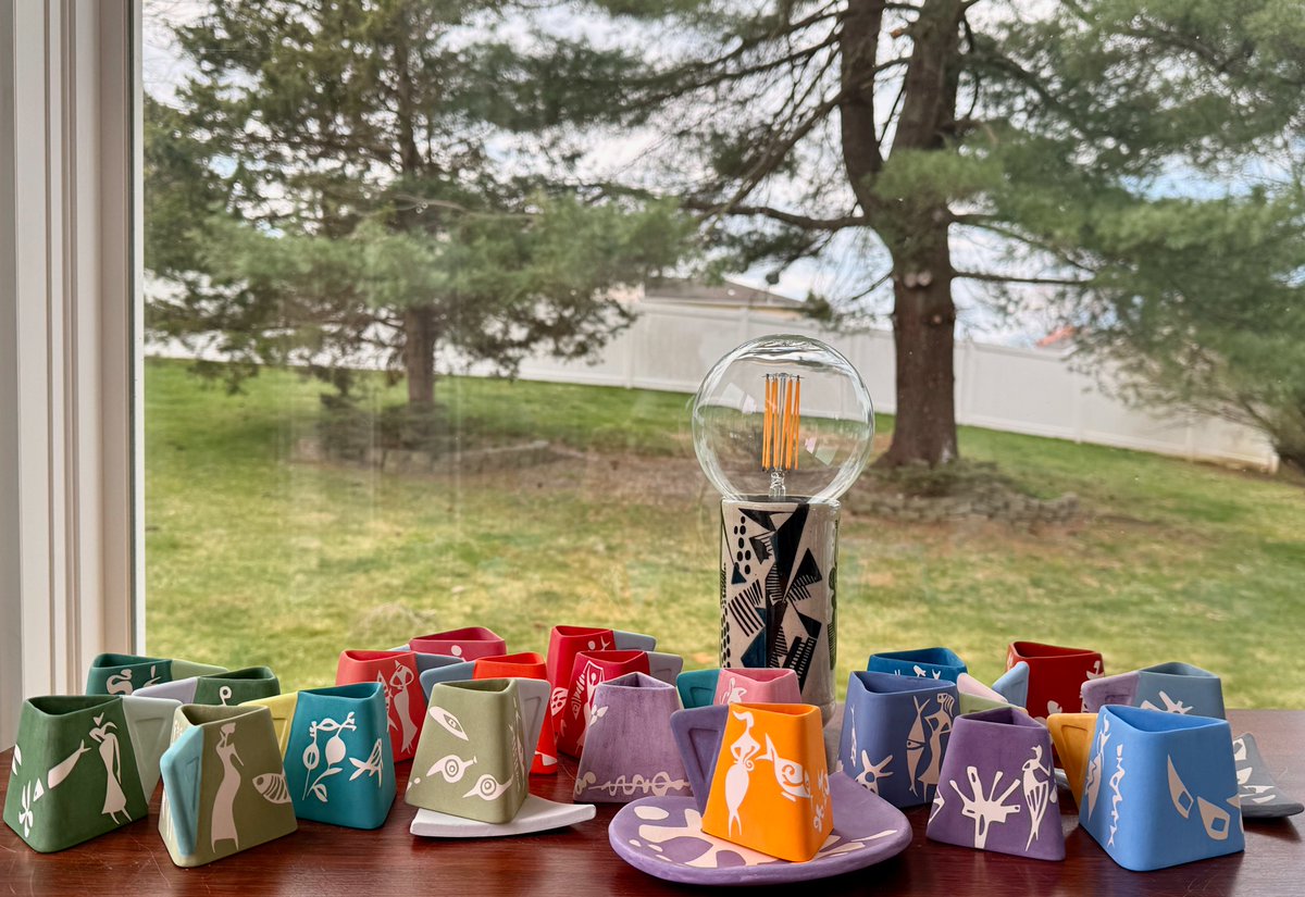 helena sarin tweet media