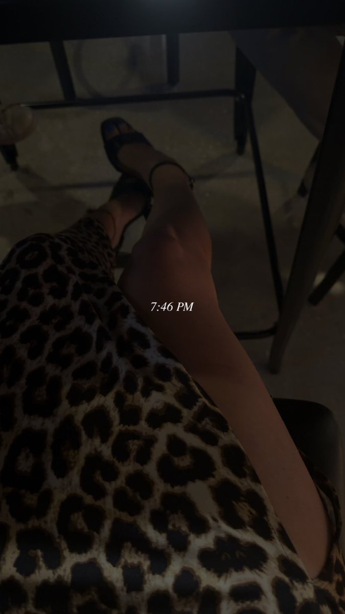 NotYourGirl0169's tweet photo. https://t.co/8IUizdDGkf