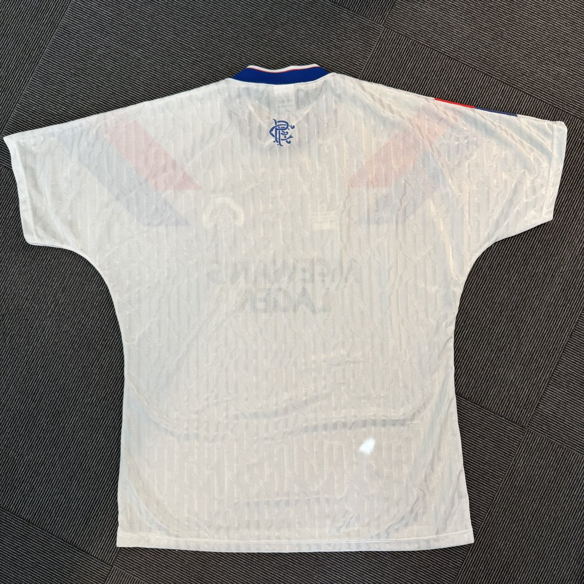 andyshirts1's tweet photo. Rangers 1991 Away Large 7/10
£90 inc. UK tracked postage

DM to enquire / buy https://t.co/eBGjvvsToQ