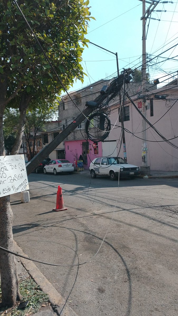 @ZACATENCOCDMX📡alerta tweet media