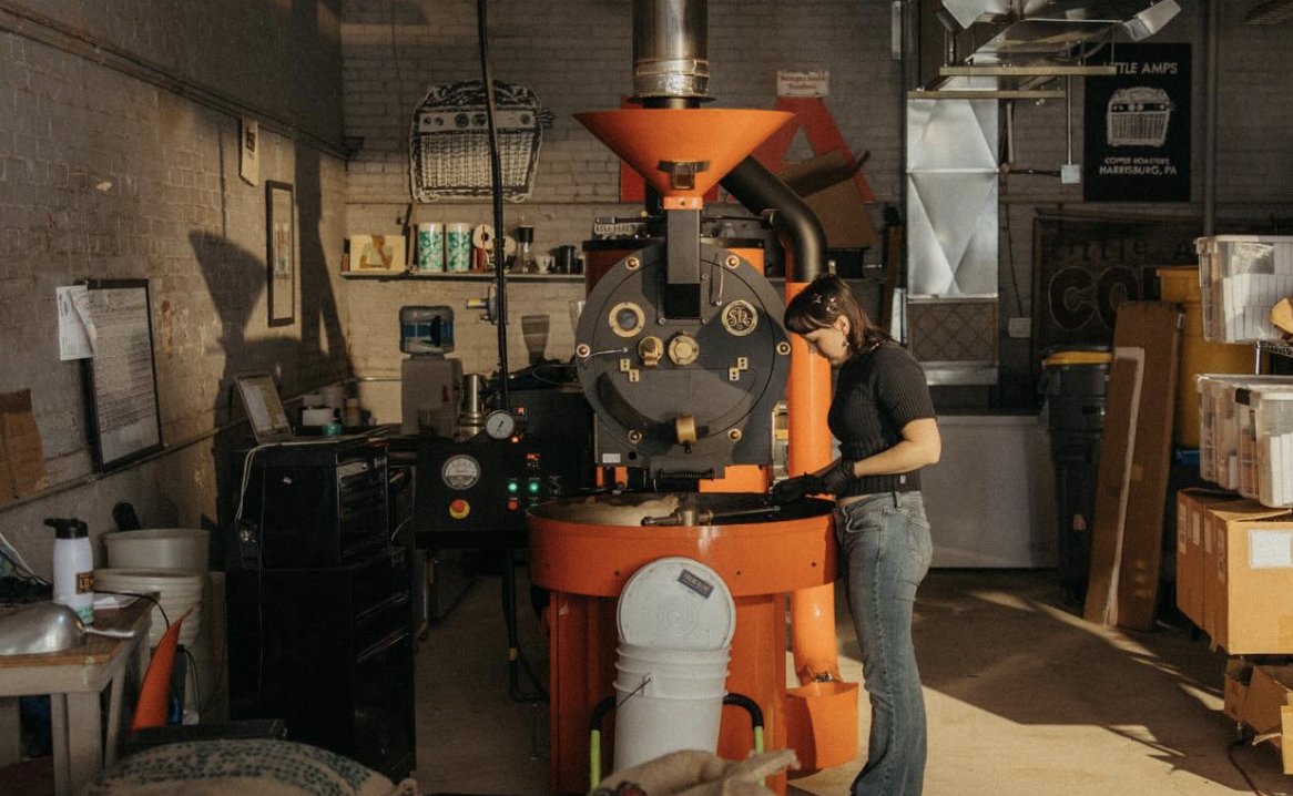 LittleAmpsPA's tweet photo. Big shout out to our roasting crew, hard at work this week https://t.co/ts6z4uTxMh