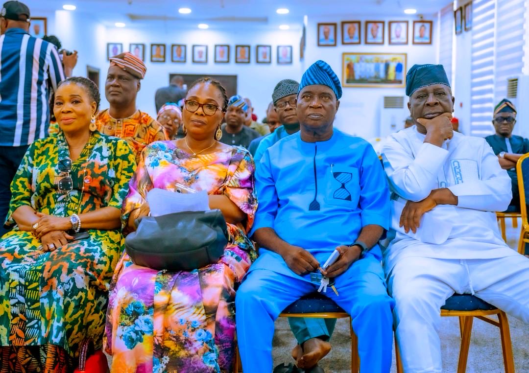 Chief Press Secretary Ekiti. tweet media