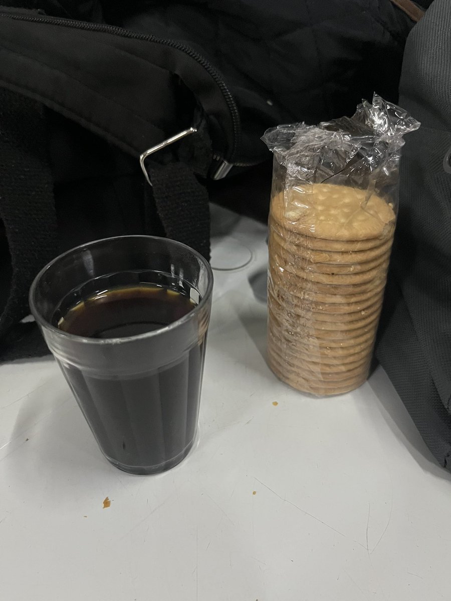 ‎ཐི♰ཋྀ tweet media