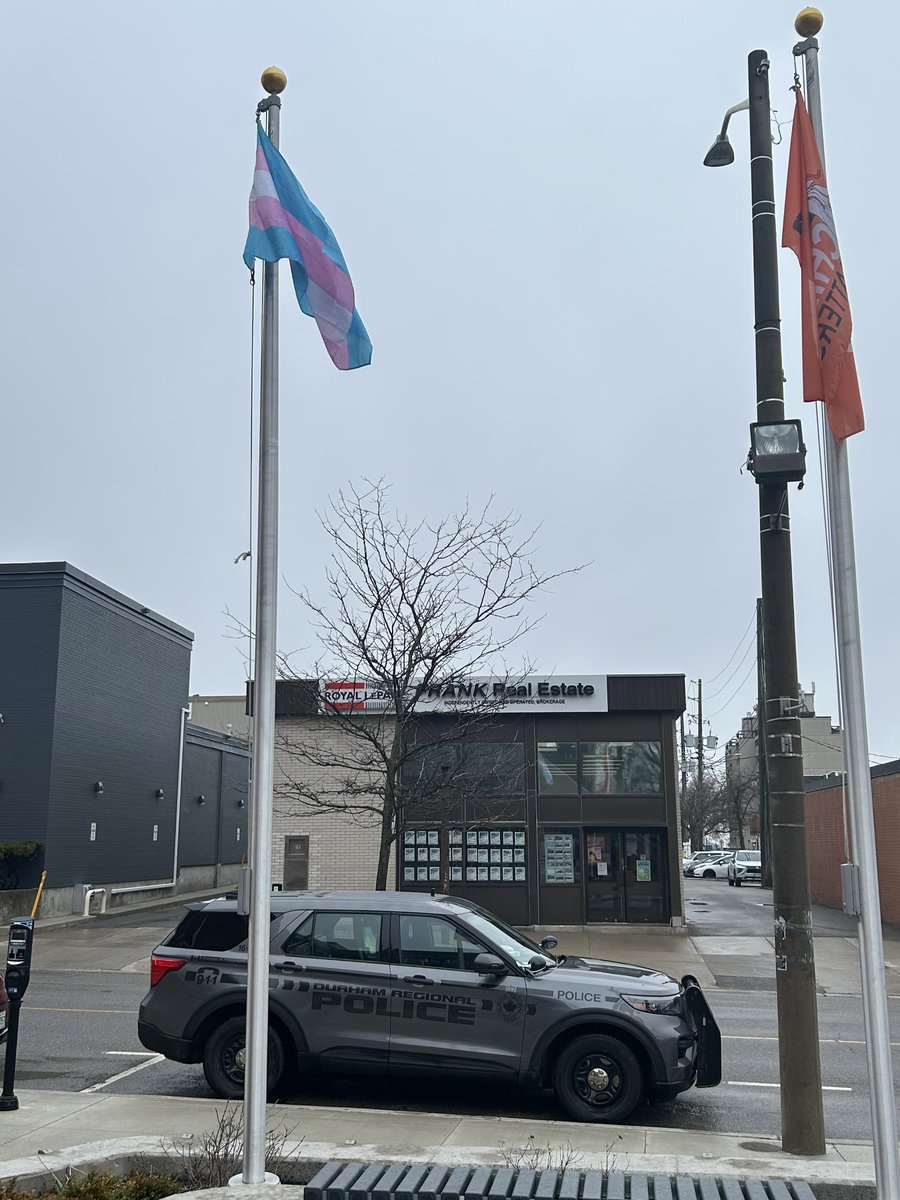 EAST DIVISION - Durham Regional Police Service tweet media