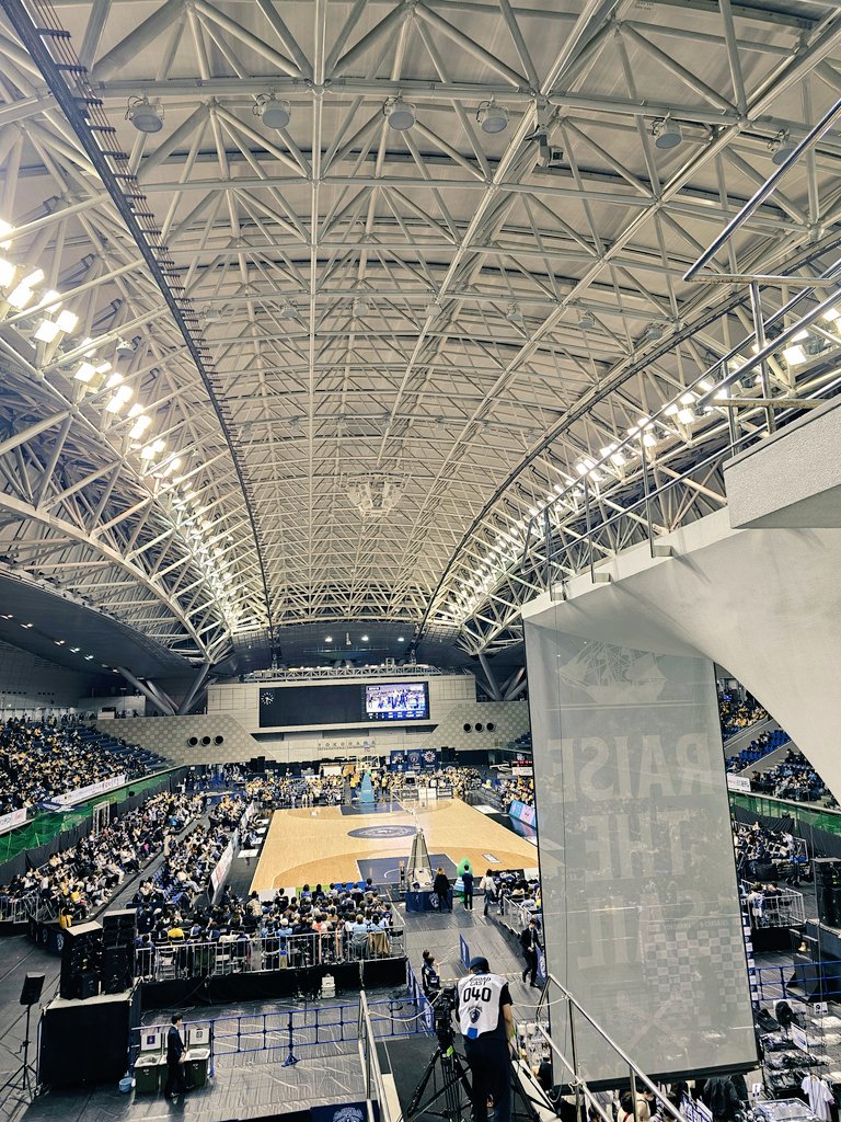 ( ﾏ ｺ ) tweet media