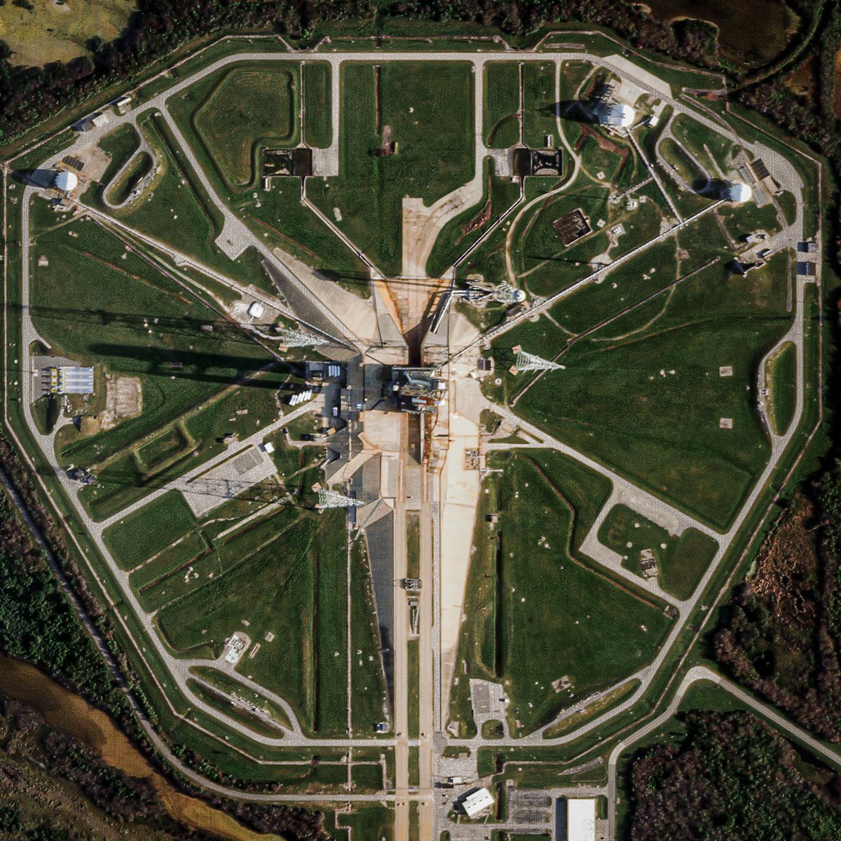 Today marks a historic return to the moon for <a href="/NASA/">NASA</a>! 🚀 We captured this view of NASA’s Space Launch System rocket and Orion spacecraft on the launch pad earlier today. Here we go!

(1 &amp; 2) SkySat • Kennedy Space Center, Florida, United States • April 1, 2026
