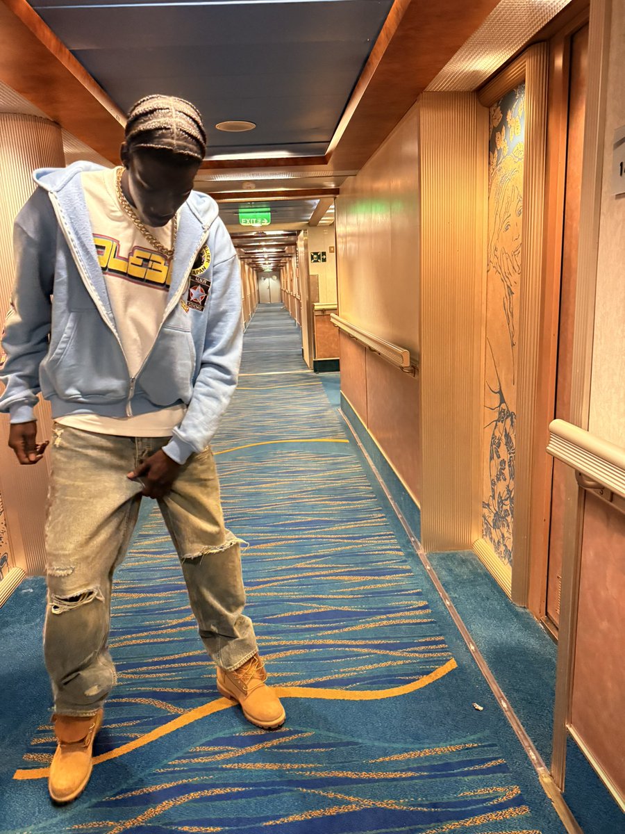 CmnTray's tweet photo. Life 📈 https://t.co/pe79ws7LuT