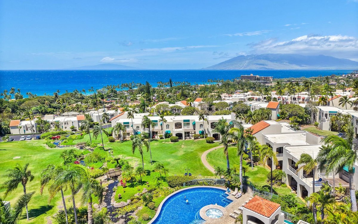 Hawaiʻi Life tweet media