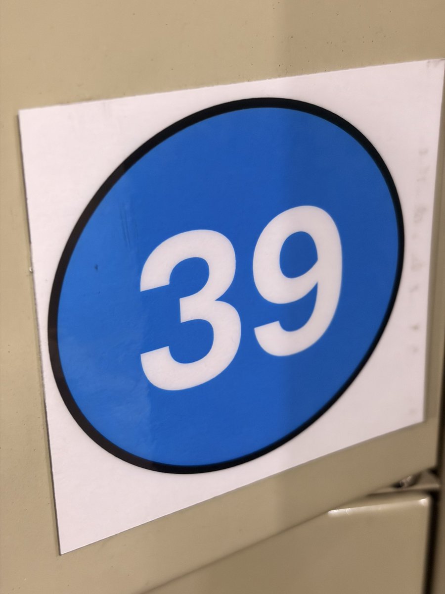 シモナ tweet media