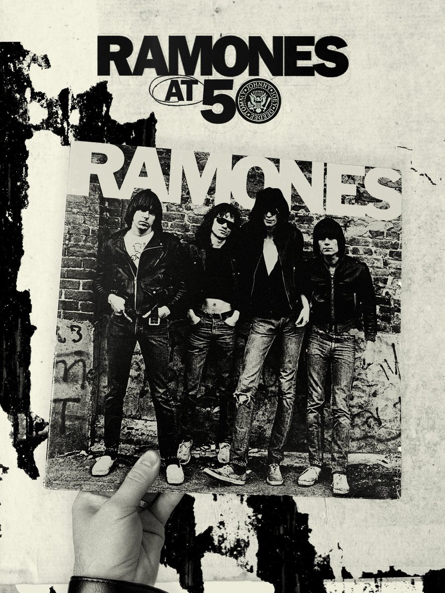 Ramones tweet media