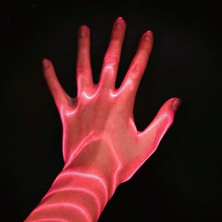 jvnkdrawer's tweet image. the concept of it kinda like pulsating on objects and her hand faintly with this refraction of light sorta thing kinda like how Sues is yk? like OOOOOOO