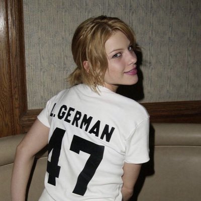 manu ⋆˚꩜｡ tweet media