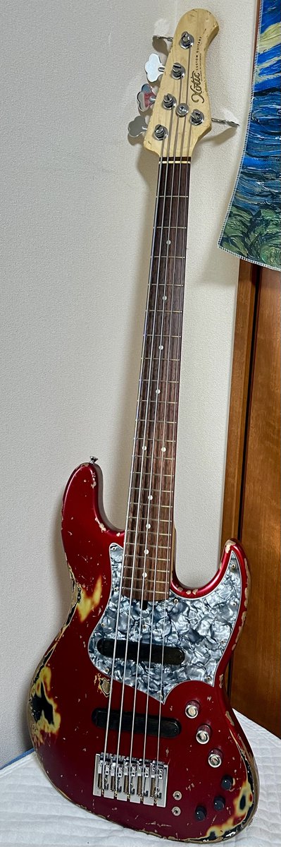D23Kousuke's tweet photo. MyNewGear....
Xotic XJ-1T 5st
ガチ嬉のウルトラ喜びの舞ですわ
#xotic #ベース #5弦ベース https://t.co/DyttqlBM4q