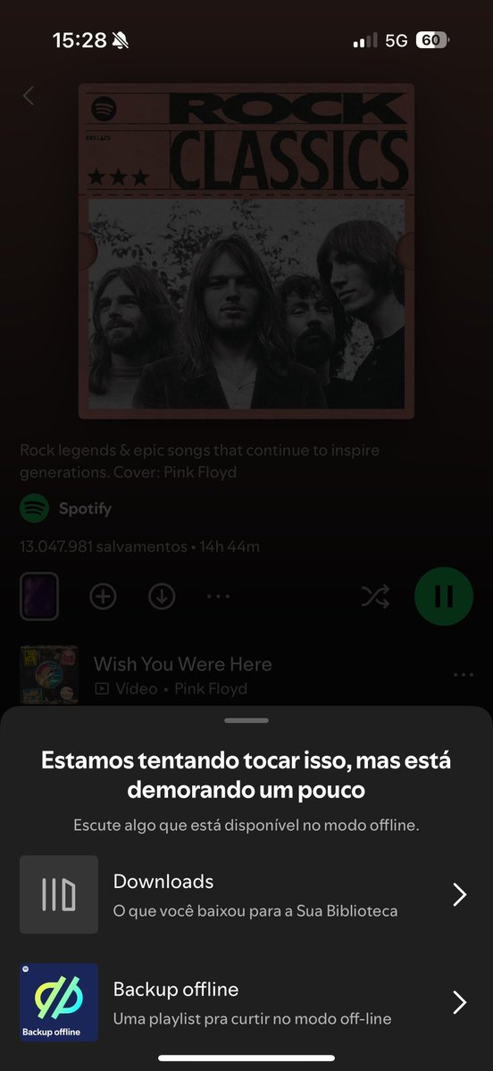 alguém ga tendo problemas com o Spotify? a música termina, quando a outra começa toca só uns segundos e para. tenho q selecionar manualmente pra tocar até o fim. na próxima, acontece o mesmo e aparece essa mensagem helppp <a href="/Spotify/">Spotify</a>