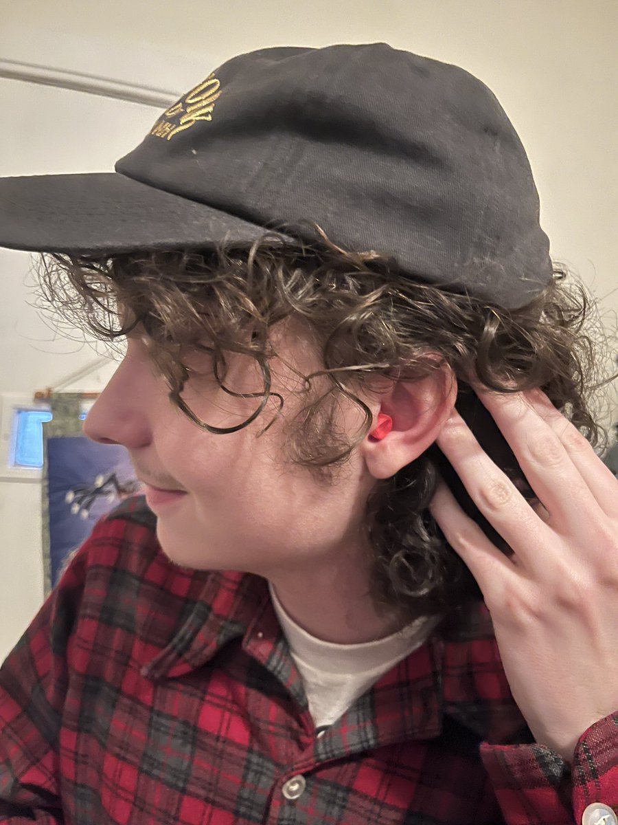 kangaroojunior's tweet photo. “y’all been real quiet since I put these in” https://t.co/mQMhIRhSvn