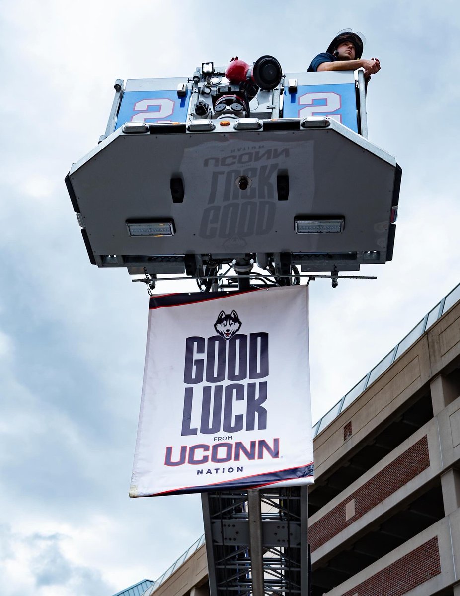 UConn Football tweet media