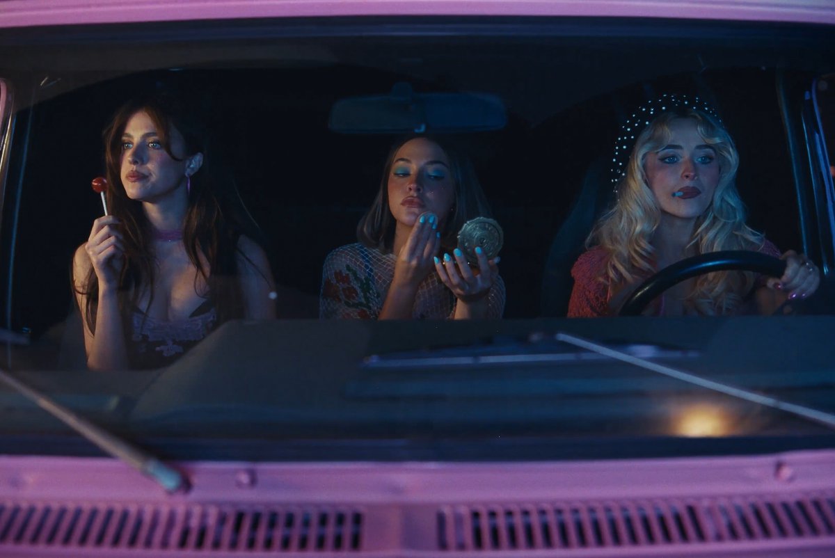 Sabrina Carpenter 4K tweet media