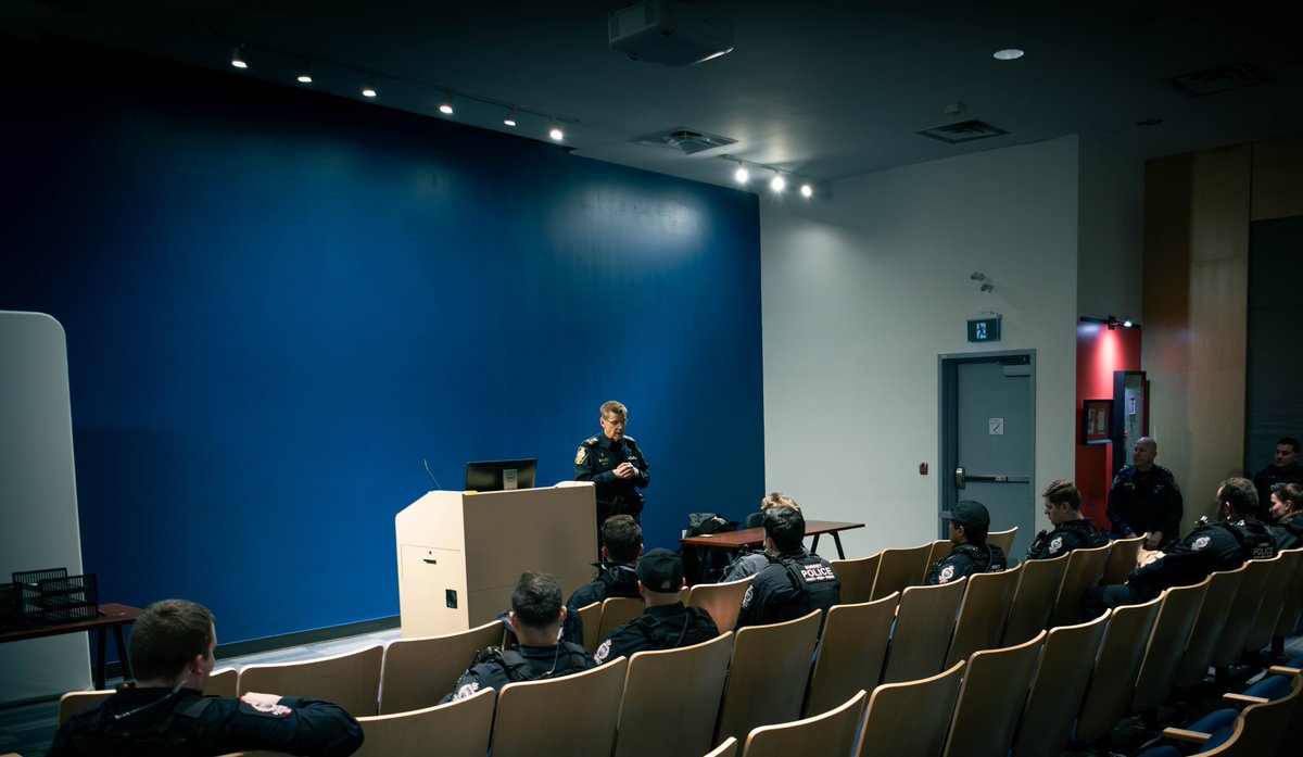 Surrey Police Service tweet media