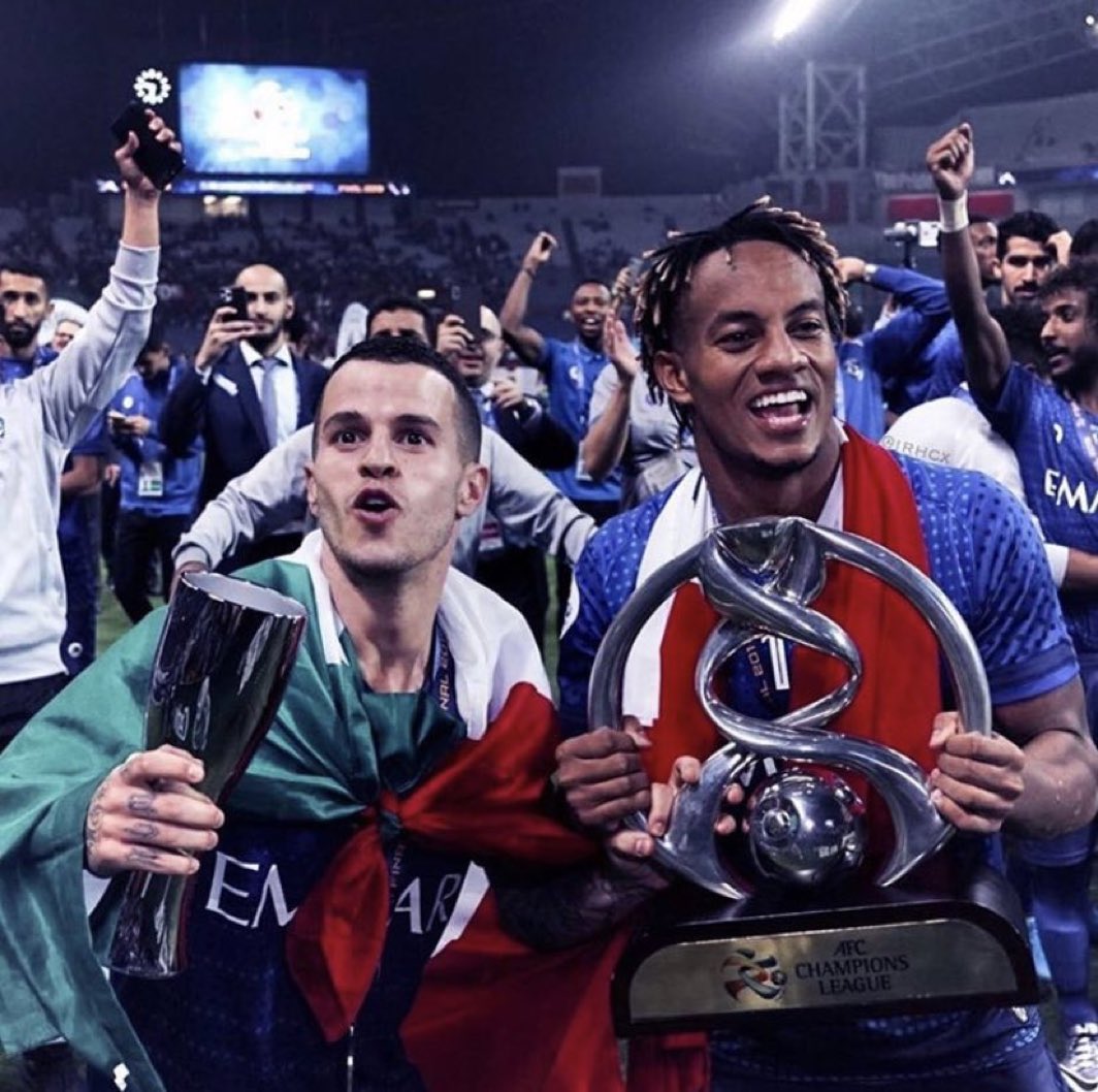 D7 Benzema ☝🏼💙 tweet media