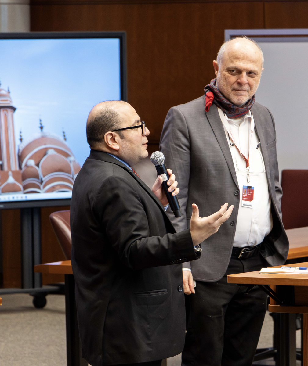 Arafadr's tweet photo. " Speaking @ The AI Conference In The Muslim Nations @ Indiana University Robert H. McKinney School of Law. Thanks For The Invite! " https://t.co/mvtBZZRod8