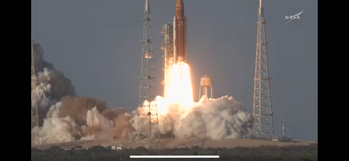 Cosmic Carol tweet media