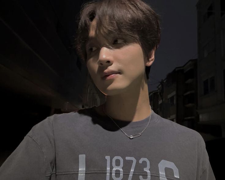 ੯‧̀͡⬮ tweet media